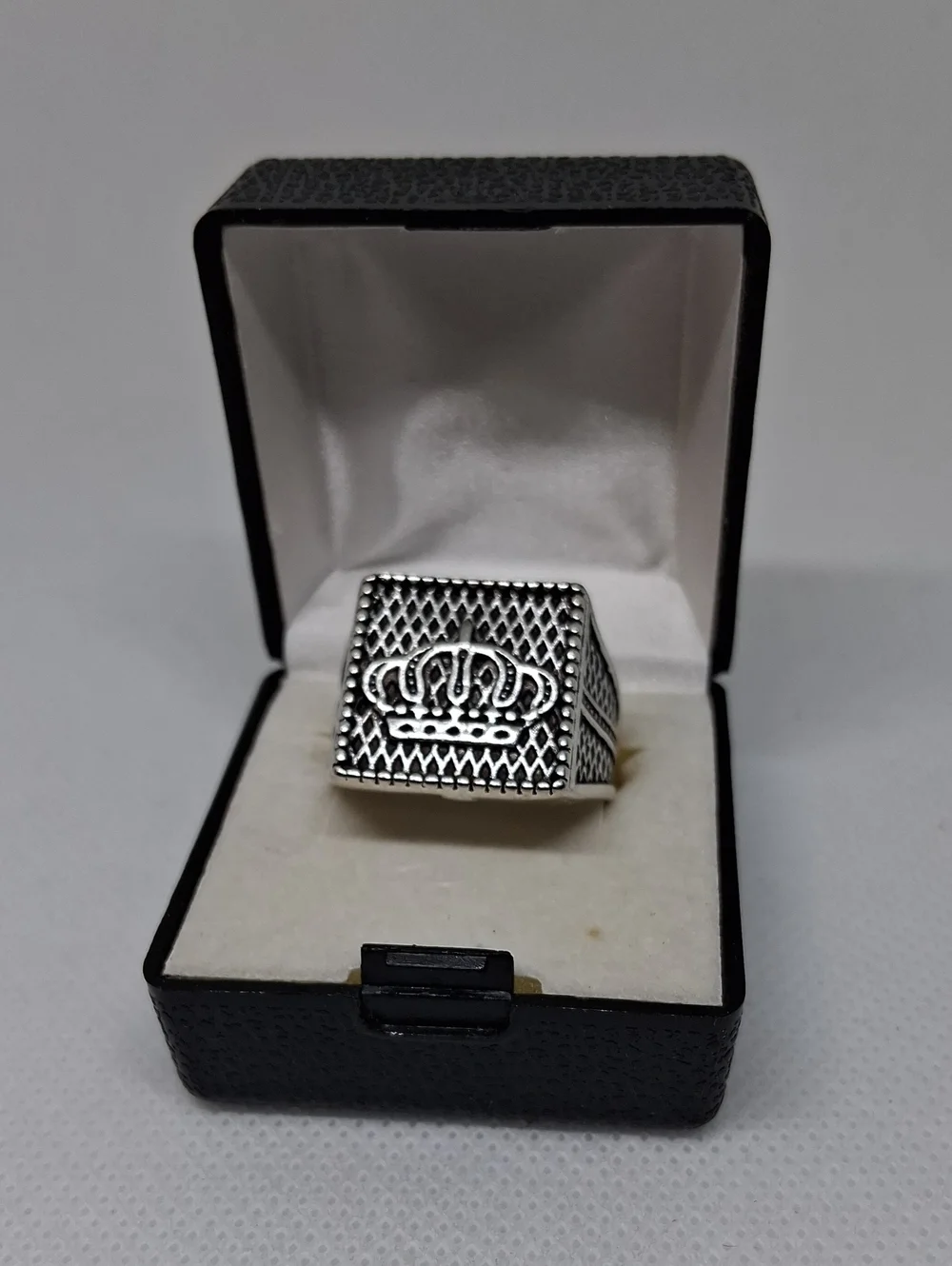 Men's Silver Crown Motif Signet Ring